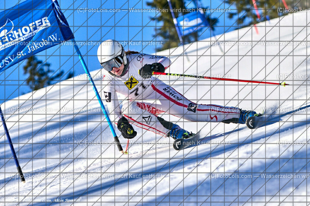 ALP8173_JOGLLAND-CUP-RTL_St-Jakob-Walde_Feiner Carolina | (C)FotoLois.com, Alois Spandl. Raiffeisen-Liebmarkt Sport 2000 Autohaus Felber-Fischer Jogllandcup, Skibezirk 7 - Joglland, Sa 20. Januar 2024.