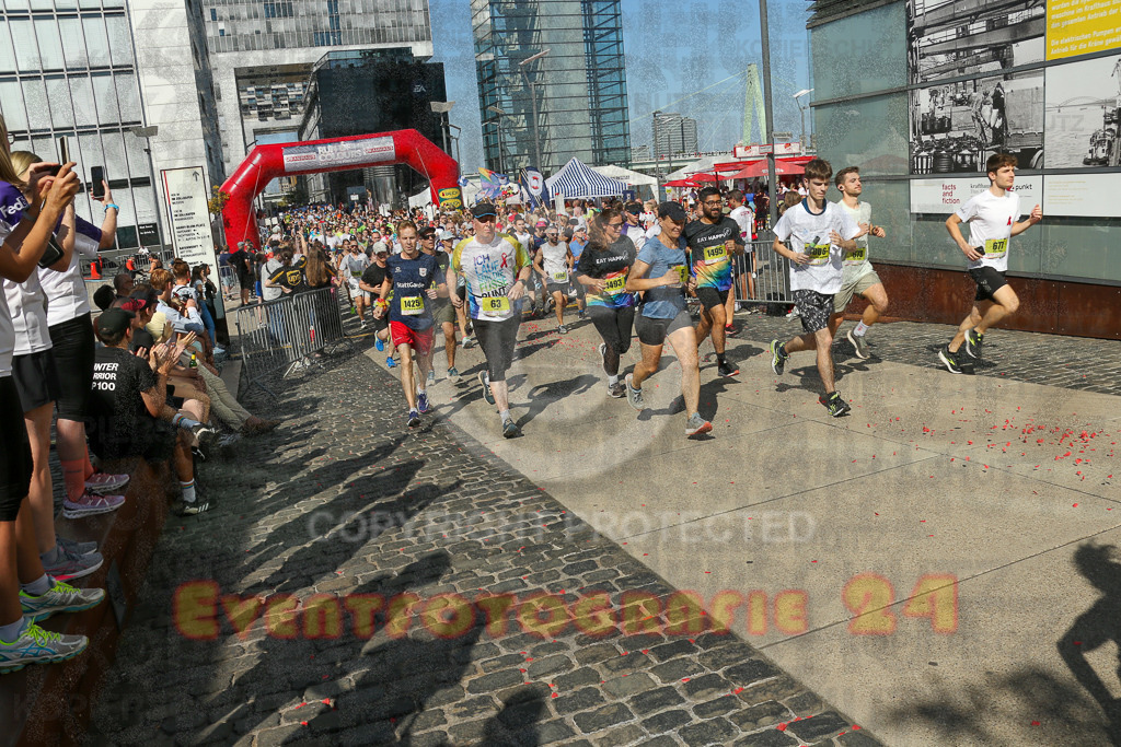 240921_1430_EX1_3696 | Sportfotografie im Rhein-Sieg Kreis, Köln, Bonn, NRW, Rheinland Pfalz, Hessen, etc. Unser Tätigkeitsfeld umfasst den Laufsport vom Volkslauf über den Marathon, Duathlon, Triathon bis zum Ultralauf wie Kölnpfad Ultra oder Schindertrail.