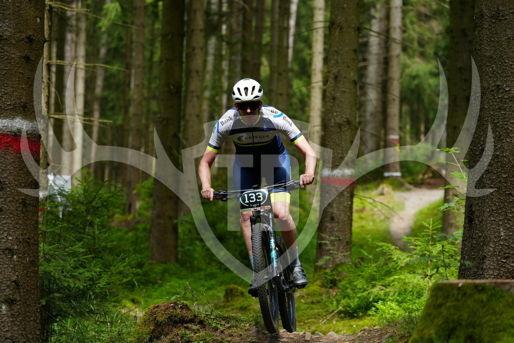 FC100214 | Fotogalerie der Treibjagd im Dunkelwald - Dein MTB Etappenrennen im Erzgebirge - Realisiert mit Pictrs.com