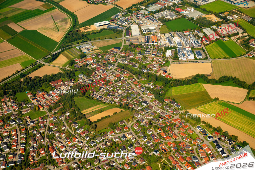 Das Luftbild zeigt : Furth Bogen - Die Luftaufnahme wurde 2023 vom UL-Flugzeug aus erstellt ( keine Drohne ) - Hochauflösende Luftaufnahme - Für grossformatige Ausdrucke geeignet. Die Geschenkidee !Mit Lizenz und Bildrechte bestellbar