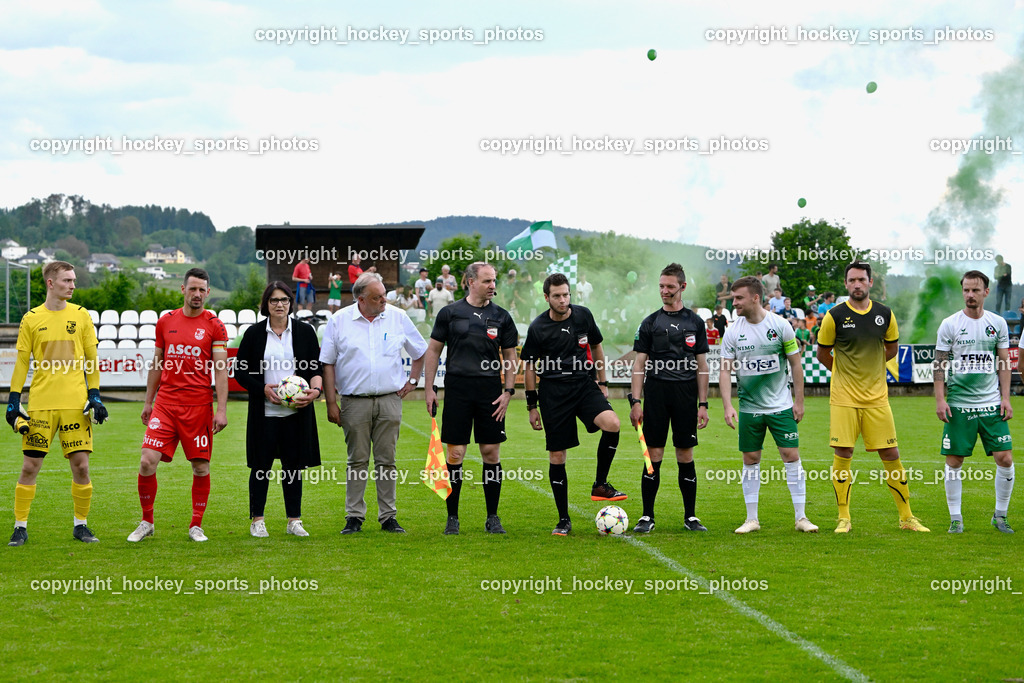 SV Feldkirchen vs. ATSV Wolfsberg 26.5.2023 | #1 Johannes Edwin Wulz, #10 Patrick Pfennich, SV Feldkirchen Obfrau Ingrid Maier, Bürgermeister Feldkirchen Martin Treffner, Nagele Robert Patrick, Hopfgartner Christoph, Dietz Holger, Referees, #27 Michael Groinig, #1 Hans Joachim Thamer, #21 Josef Hudelist, Bengalen