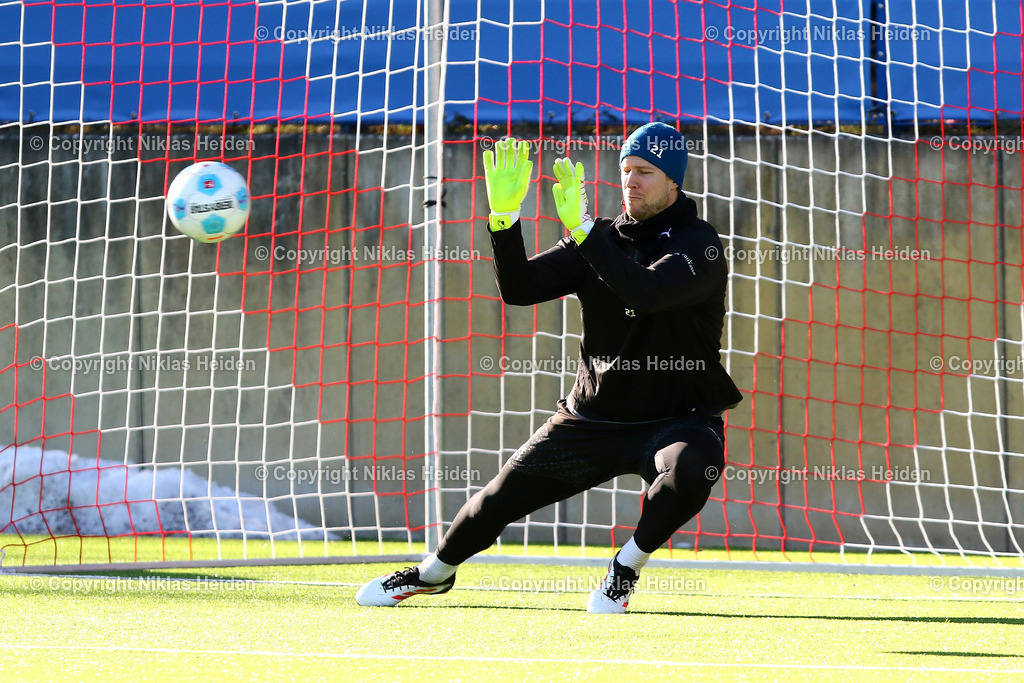 NH_HolsteinKiel_Training_19022025 | #21 Thomas Dähne (Holstein Kiel)Fußball I Herren I Training I Saison 2024-2025 I Holstein Kiel I 19.02.2025 I Citti-Fußballpark