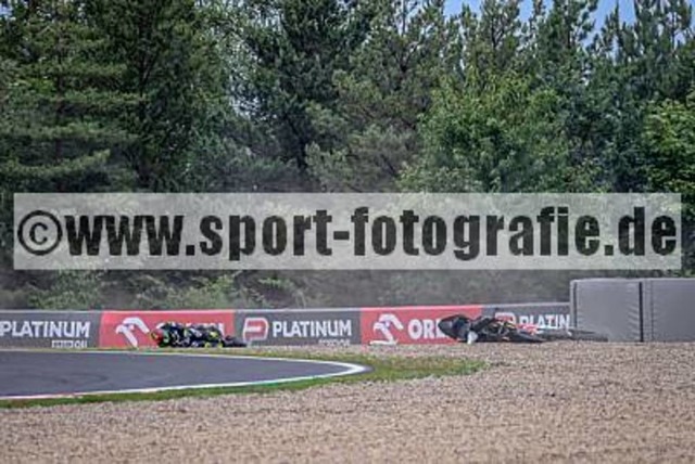 pube0158 | Professionelle Fotos von Sportveranstaltungen, aber auch Hochzeiten und anderen Events. - Realisiert mit Pictrs.com