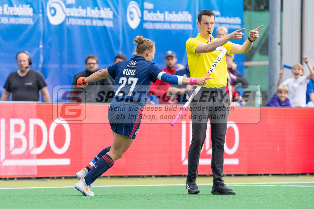 Final4_20240518-1321-0151 | Bonn, Deutschland, 18.05.2024: Stine Kurz (Mannheimer HC) in Aktion waehrend des Spiels der Deutsche Feldhockey-Meisterschaften 2024 zwischen Final 4 Damen Rot Weiss Köln - Mannheimer HC im Bonner THV am 18.05.2024 in Bonn, Deutschland. (Foto von Stephan Fehrmann)

Bonn, Germany, 18.05.2024: Stine Kurz (Mannheimer HC) in action during the game of Deutsche Feldhockey-Meisterschaften 2024 between Final 4 Damen Rot Weiss Köln - Mannheimer HC in Bonner THV at 18.05.2024 in Bonn, Deutschland. (Foto from Stephan Fehrmann)