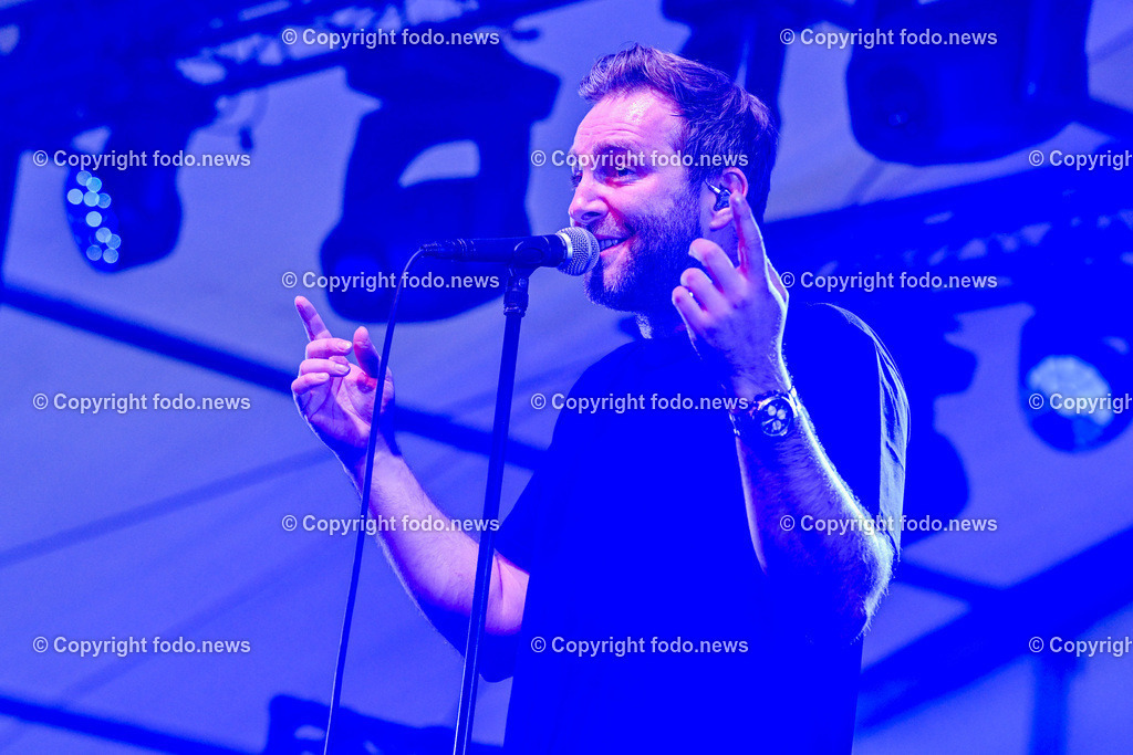 Schloss Eggenberg Josh_ 24.06.2023-27 | 24.06.2023, Eggenberg, AUT, Brauereifest 2023, im Bild Josh in Concert auf Schloss Eggenberg