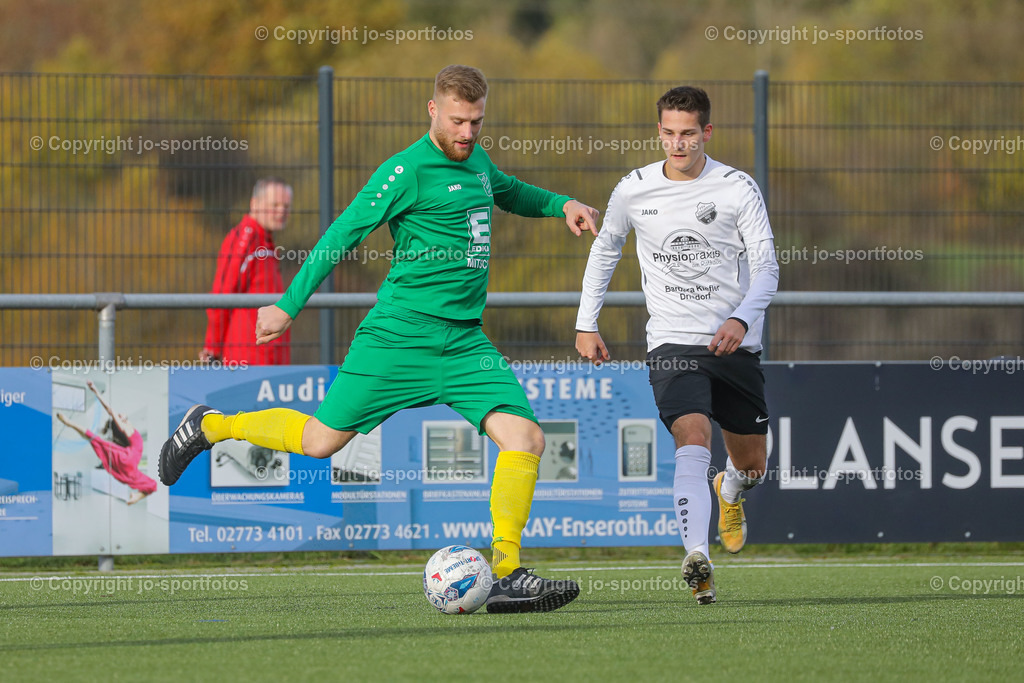 870A0645 | 05.11.2022; Kreisliga B Dillenburg; Kunstrasenplatz Manderbach; FSV Manderbach - TSV Eibach; Ergebnis: 1:4 (0:2)