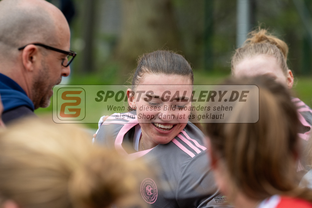 SFE_20260321_0054 | Köln, Deutschland, 21.03.26: Feldhockey 1. Bundesliga Damen zwischen Rot-Weiss Köln - Bremer HC im REWE Sportpark am 21.03.2026 in Köln, Deutschland. (Foto von Stephan Fehrmann)Köln, Germany, 21.03.26: Feldhockey 1. Bundesliga Damen between Rot-Weiss Köln - Bremer HC in REWE Sportpark at 21.03.2026 in Köln, Deutschland. (Foto from Stephan Fehrmann)