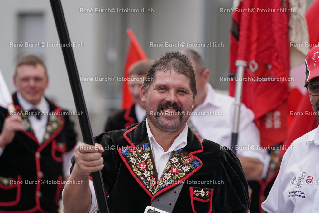 DSC08176-2 | René Burch leidenschaftlicher Fotograf aus Kerns in Obwalden.  Hier finden sie Sport, Landschaft und Natur Fotografie.
 - Realisiert mit Pictrs.com