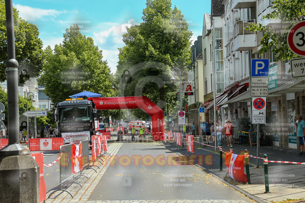 220625_1335_EX1_2720 | Sportfotografie im Rhein-Sieg Kreis, Köln, Bonn, NRW, Rheinland Pfalz, Hessen, etc. Unser Tätigkeitsfeld umfasst den Laufsport vom Volkslauf über den Marathon, Duathlon, Triathon bis zum Ultralauf wie Kölnpfad Ultra oder Schindertrail.