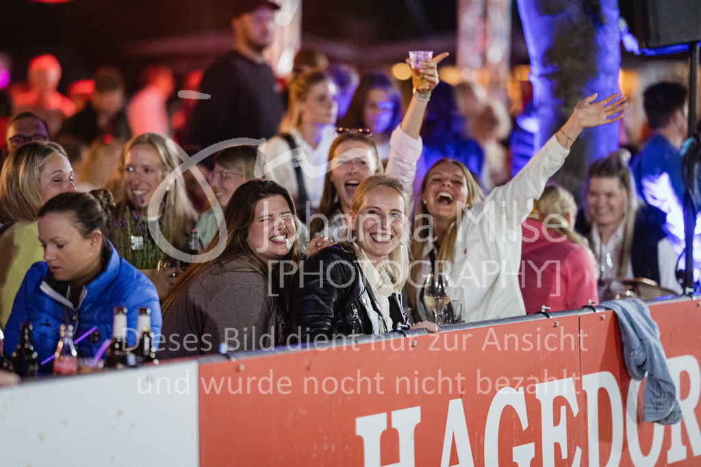 230827_Delbrueck_Kostuem-711 | Deine schönsten Turniermomente als professionelle Fotos! Entdecke hochwertige Pferdesport-Fotografie im Online-Shop. Jetzt Fotos finden & bestellen!