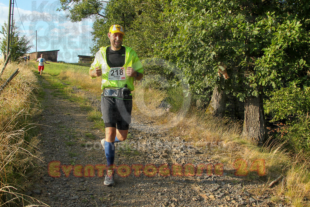 250801_1918_EV4_8500 | Sportfotografie im Rhein-Sieg Kreis, Köln, Bonn, NRW, Rheinland Pfalz, Hessen, etc. Unser Tätigkeitsfeld umfasst den Laufsport vom Volkslauf über den Marathon, Duathlon, Triathon bis zum Ultralauf wie Kölnpfad Ultra oder Schindertrail.