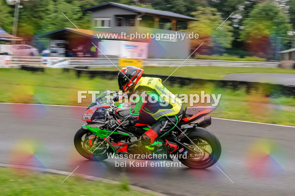VBK-6198 | Hier findet Ihr Bilder von Touristenfahrten auf der Nürburgring Nordschleife oder von anderen Veranstaltungen die ich besucht habe. Viel Spass beim Durch Schauen 