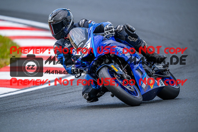 MaZZes_Fotomatrix_20230602_6007705_8256-2 | R7