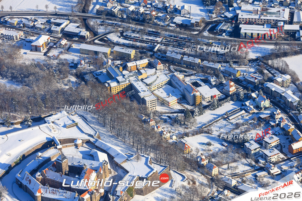 Die Luftaufnahme der Stadt Kronach wurde vom UL-Flugzeug heraus erstellt ( keine Drohne )- hohe Auflösung für beste Qualität