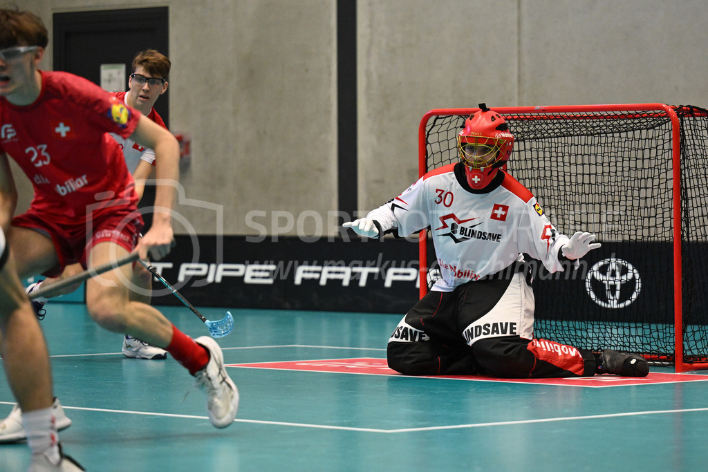 Switzerland B U19 vs Switzerland U19 - 4. February 2024 | Switzerland B U19 vs Switzerland U19
U19 Men International Matches in Switzerland
GoEasy Arena, Siggenthal Station
Switzerland goalie #30 Ilja Brunner.
Credit: Markus Aeschimann | <a href="https://www.markus-aeschimann.ch">Sportfotografie Markus Aeschimann</a> | <a href="https://www.instagram.com/sportfotografie.aeschimann">@sportfotografie.aeschimann</a> - Realisiert mit Pictrs.com