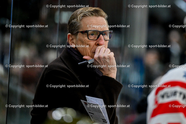AUT, ICE, Black Wings Linz (AUT) vs HCB Suedtirol Foxes (ITA) | 19.01.2025, Eishalle Linz, AUT, ICE Eishockey Liga, Black Wings Linz (AUT) vs HCB Suedtirol Foxes (ITA), im Bild Head Coach Glen Hanlon of HCB Suedtirol Alperia// ICE win2day Hockey League Match between Black Wings Linz (AUT) vs HCB Suedtirol Foxes (ITA) in Linz, Austria on 2025/01/19