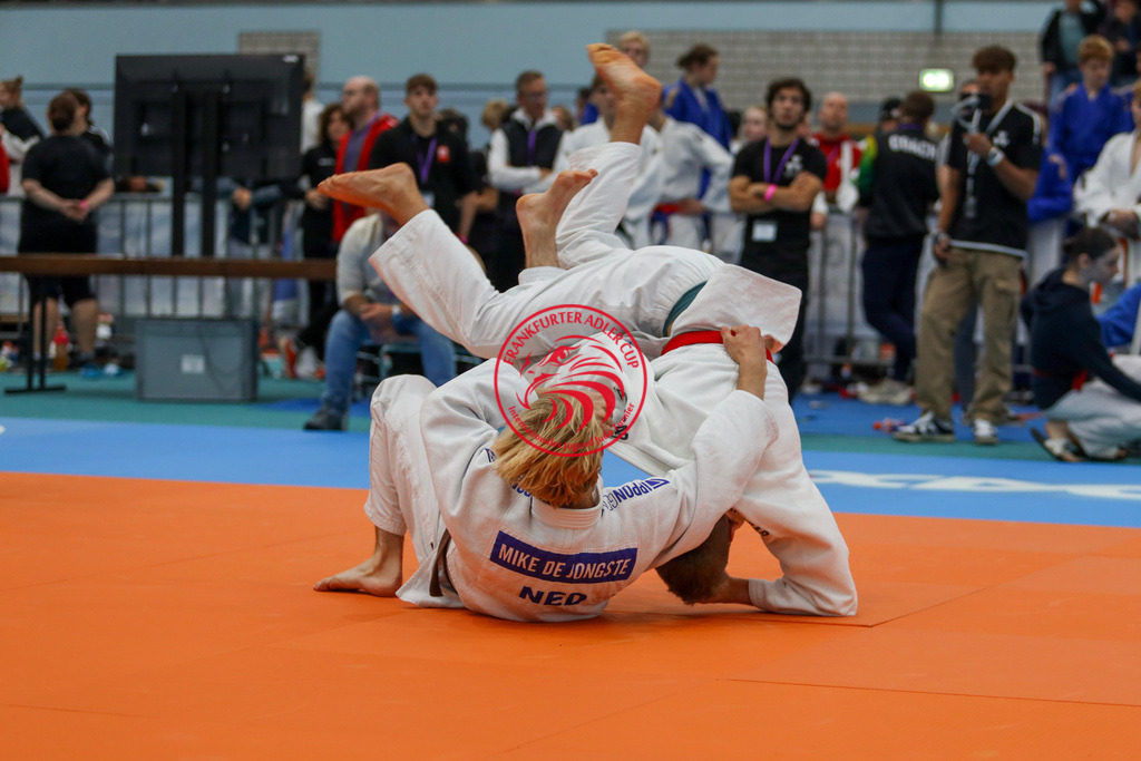 113-IMG_9034 | Fotos vom Adler Cup - Pictures from Adler Cup

Hier findet Ihr alle Eindrücke und großen Momente der Adler Cup Wochenenden. Here you will find all impressions and great moments of the Adler Cup weekends. - Realisiert mit Pictrs.com