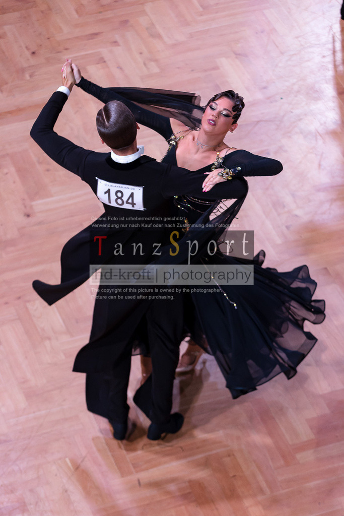 20240706_WDSF_RS_Std_10001 | Tanzsportbilder, Standardtanz, Lateintanz, WDSF, DTV, LTVB, dancecomp, goc, hessen tanzt, blaues band der spree, walzer, tango, wiener walzer, slowfox, quickstepp, samba, rumba, cha-cha-cha, paso doble. jive, hd-kroft photography, turniertanzsport