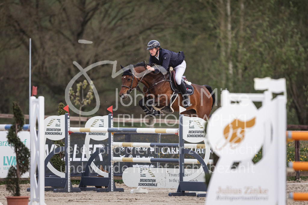 250416_S-Springen-513 | Deine schönsten Turniermomente als professionelle Fotos! Entdecke hochwertige Pferdesport-Fotografie im Online-Shop. Jetzt Fotos finden & bestellen!