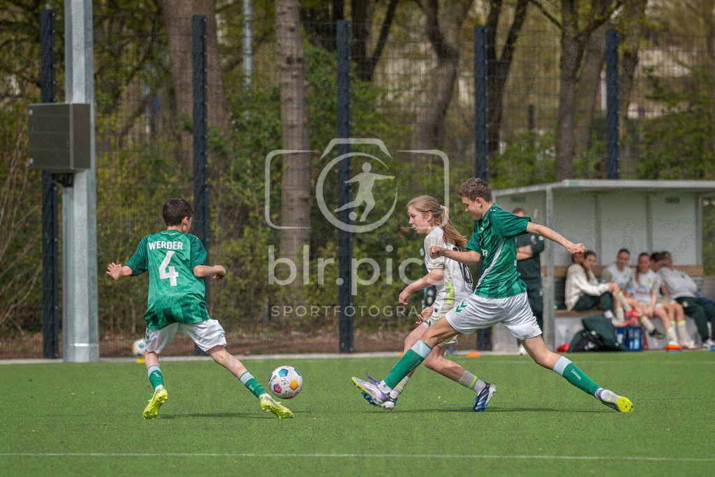 _DSC3153 | Professionelle Fußball- und Sportfotografie. Spielbilder online ansehen und kaufen – Einzelbilder oder komplette Galerien in hoher Qualität. - Realisiert mit Pictrs.com