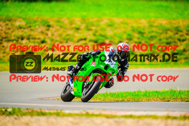 MaZZes_FotoMatrix_240728_6007705_6374 | STK