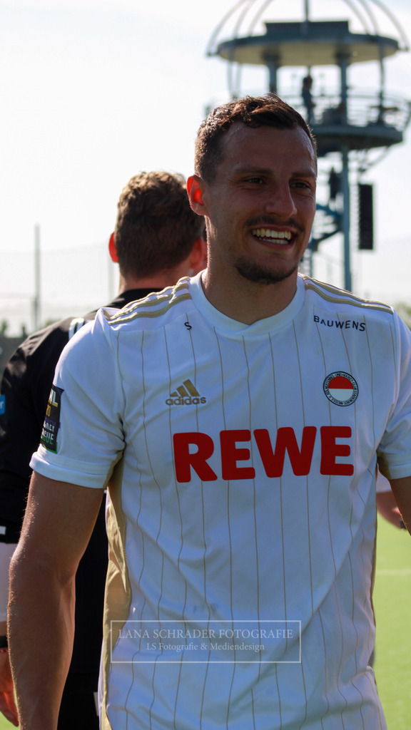 DM23 Finale Herren Mannheimer HC -  Rot-Weiß Köln 04.06.23-284 | lanaschraderfotografie - Realisiert mit Pictrs.com