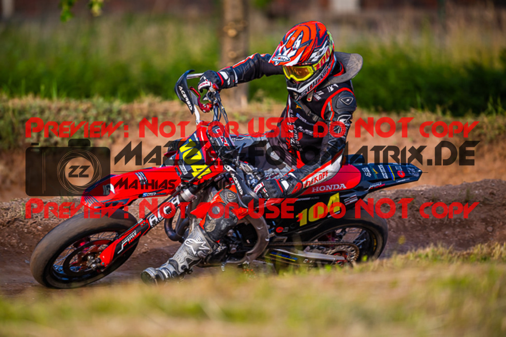 MaZZes_FotoMatrix_220618_9854 | S4