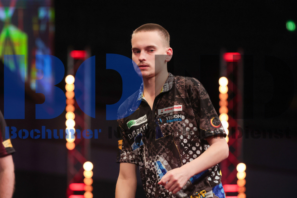  28.10.2023 - 
 | Sebastian Sendlak / Bochumer Nachrichtendienst (BOND) - PDC European Darts Championship: Achtelfinale - Realisiert mit Pictrs.com