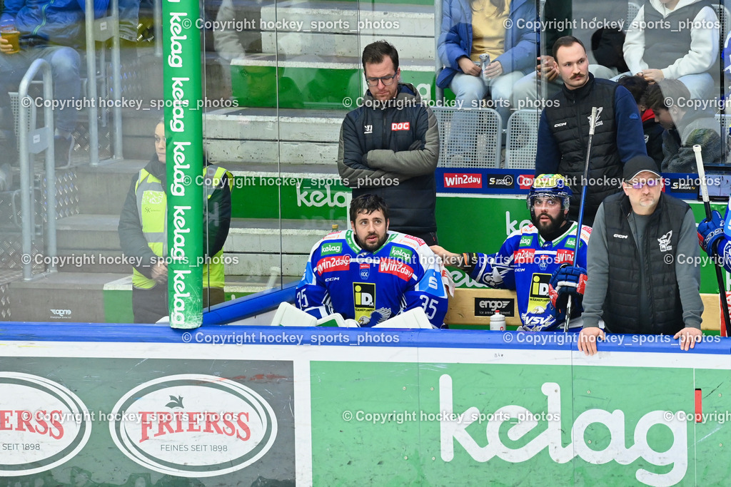 EC IDM WÄRMEPUMPEN VSV vs. MOSER MEDICAL GRAZ99ERS | #35 Joe Cannata EC VSV hängenden Kopf, , #71 Steven Strong EC VSV, Dr. Müller-Muttonen Steve-Oliver Teamdoc EC VSV, Nico Steinwender Physiotherapist EC VSV, EC IDM WÄRMEPUMPEN VSV vs. MOSER MEDICAL GRAZ99ERS, EC IDM WÄRMEPUMPEN VSV vs. MOSER MEDICAL GRAZ99ERS am 17.03.2026 in Villach (Stadthalle Villach), Austria, (Photo by Bernd Stefan)