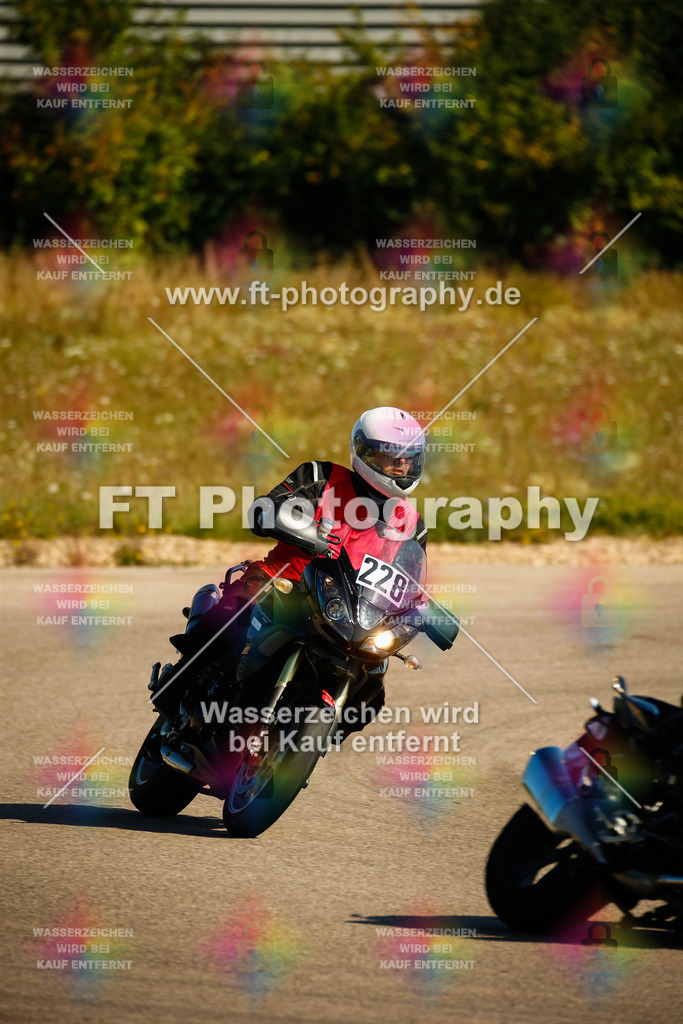 _MOT8932 | Hier findet Ihr Bilder von Touristenfahrten auf der Nürburgring Nordschleife oder von anderen Veranstaltungen die ich besucht habe. Viel Spass beim Durch Schauen 