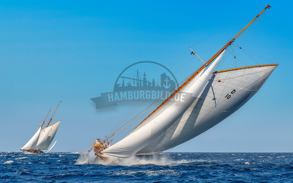 Lady Ann | Exklusive Hamburg collagen, tolle Segelbilder und viele weitere tolle Motive auf Leinwand, Poster, Alu-Dibond, u.v.m. findet Ihr bei uns auf hamburgbild.de. Findet Euer Wandbild für Euer Zuhause, Büro oder die  Praxis…. - Realisiert mit Pictrs.com