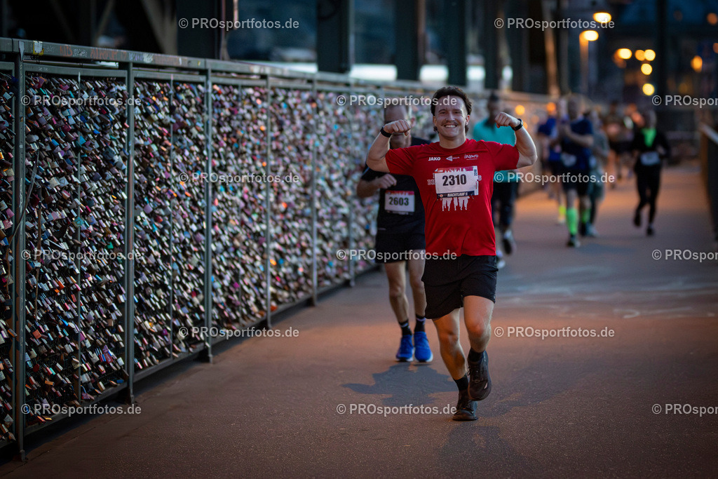22. Nachtlauf des ASV Koeln; Koeln, 28.05.25 | Impressionen vom 22. Nachtlauf des ASV Koeln am 28.05.25 in der Altstadt von Koeln (Deutschland). Foto: BEAUTIFUL SPORTS/Bernd Hoffmann