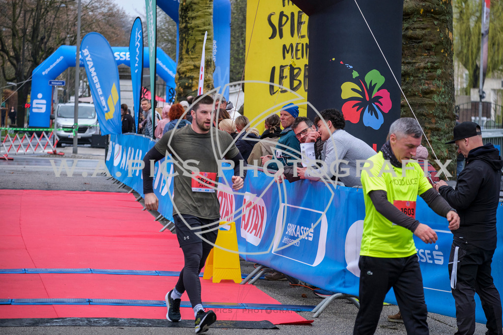 ..... | AUSTRIA, Wels, 30.03.25, ALOHA Wels Halbmarathon, Image Shows: , Foto: Wapics/RING M.