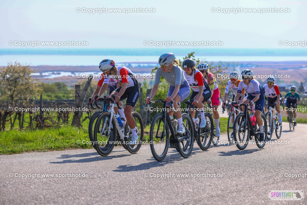 TRA_0232 | Neusiedlersee Radmarathon 2026@sportshot_your_pictrs #yourpictures#roadtowm2029 #nrm #neusiedlerseeradmarathon #neusiedlersee #neusiedlerseetourismus #burgenland #mörbisch #nrm26 #burgenlandtourismus #voglundco #poweredbyburgenlandtourismus #radsport #rad #marathon #ucigranfondo #visitburgenland #ucigranfondoworldseries