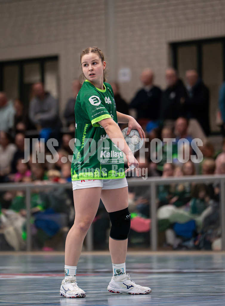 Handball I Frauen I Saison 2025-2026 I 3. Liga Staffel Nord I 13. Spieltag I SC SFN Vechta -Buxtehuder SV II-03 | Maya Janßen (44, SC SFN Vechta) - Realisiert mit Pictrs.com