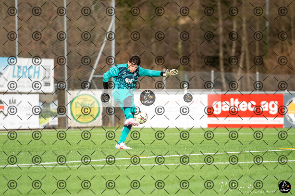 20250125_FCR-Ba vs Basel_066 | Sport und Naturfotografie von Roberto Esposito zeigt echte Momente Bewegung und die Schönheit der Natur. Ausdrucksstarke Bilder schaffen Emotionen.
