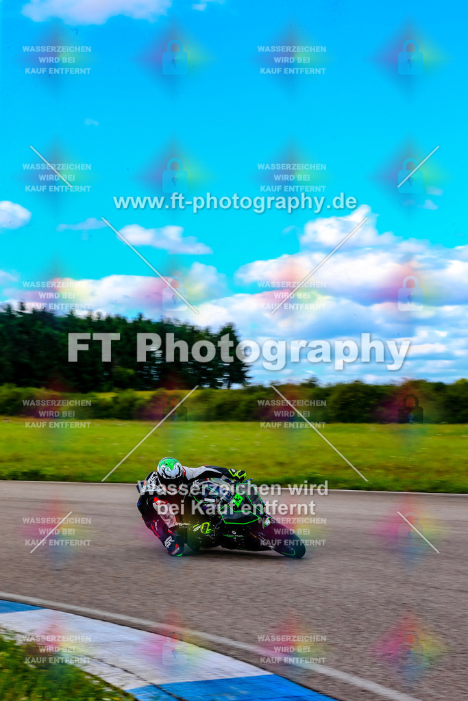 013-6612 | Hier findet Ihr Bilder von Touristenfahrten auf der Nürburgring Nordschleife oder von anderen Veranstaltungen die ich besucht habe. Viel Spass beim Durch Schauen 