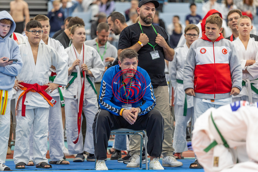 Internationaler Adler Cup 2024 | Foto vom Internationalen Adler Cup Judo Turnier im Sport- und Freizeitzentrum Kalbach im Oktober 2024 - Realisiert mit Pictrs.com