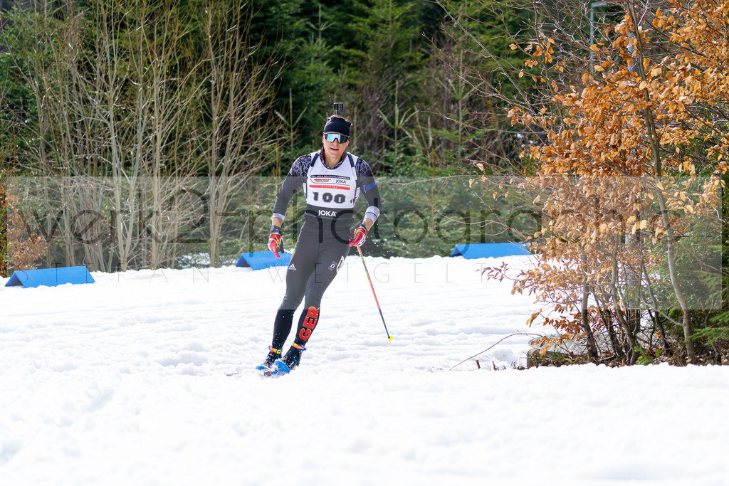 DP ARBER 9.-11.02.2024 | Unter schwierigen Bedingungen zauberte das OK ARBER-Team im Bayerischen Wald eine wettkampffähige Strecke im Arber Hohenzollern Skistadion.