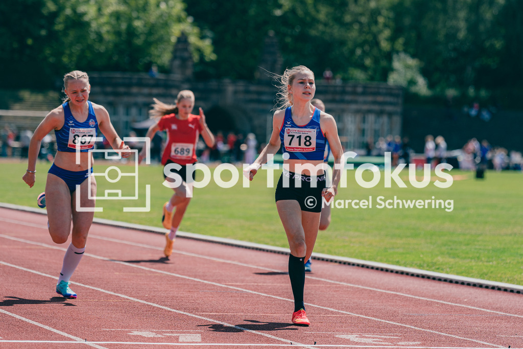 FLVW-Meisterschaften 2026 | Impressionen und Wettkampfszenen der FLVW-Meisterschaften 2026 mit Athletinnen und Athleten verschiedener Vereine und Altersklassen in unterschiedlichen Disziplinen der Leichtathletik. - Realisiert mit Pictrs.com