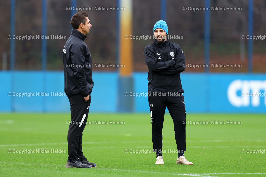 NH_HolsteinKiel_Training_10122025 | Alexander Hahn (Co-Trainer, Holstein Kiel)Fußball I Herren I Training I Saison 2025-2026 I Holstein Kiel I 10.12.2025 I Citti-Fußballpark