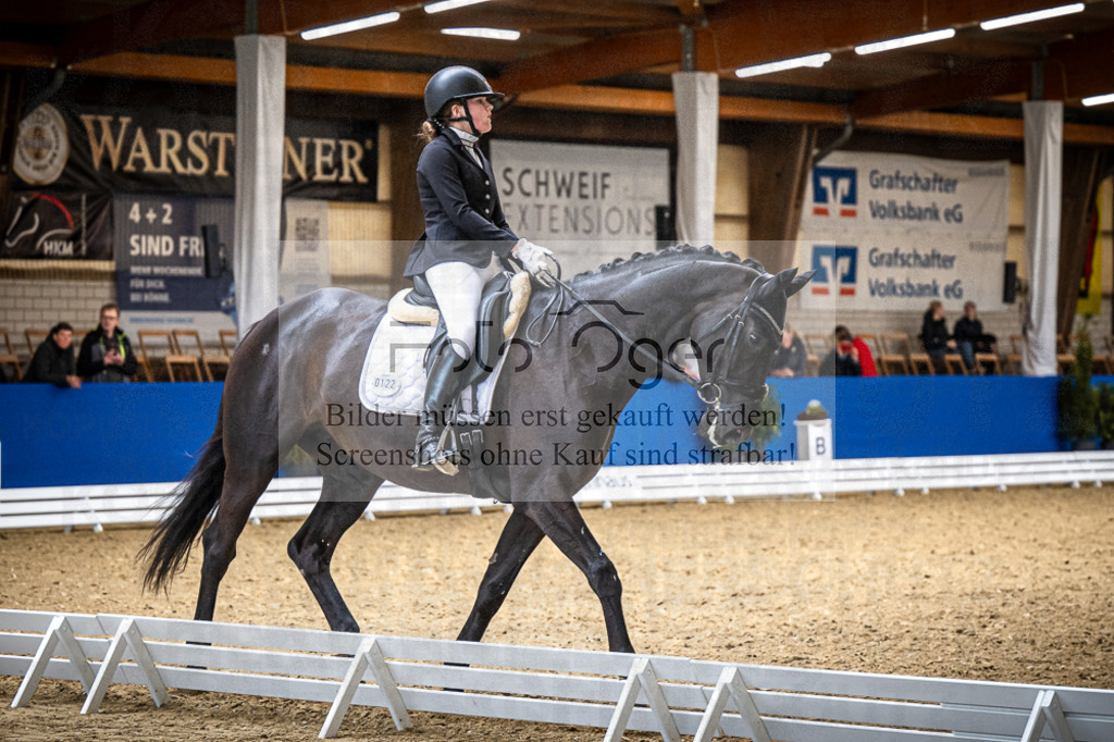 DOS_1523 | Entdecke hochwertige Reitturnierfotos von Foto Oger. Professionell, emotional und authentisch – jetzt Lieblingsmomente im Shop bestellen.Deutschlandweite Turnierfotografie. - Realisiert mit Pictrs.com