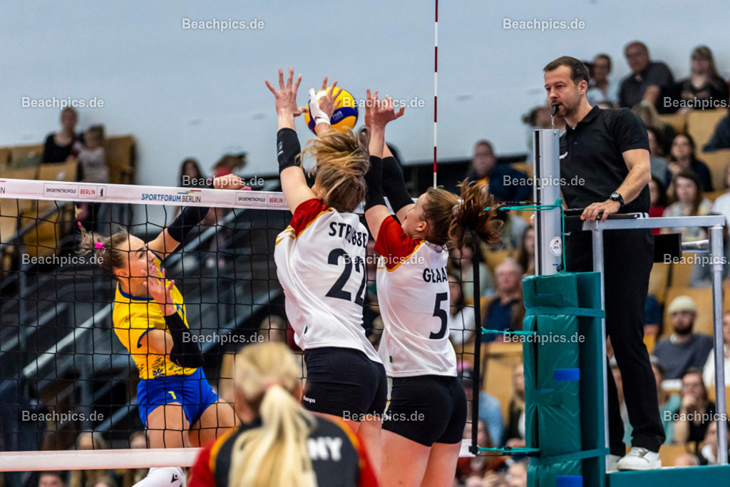 2023-00070973-Freundschaftsspiel-Deutschland-Ukraine |  20.05.2023; Berlin Foto: Gerold Rebsch - www.beachpics.de
