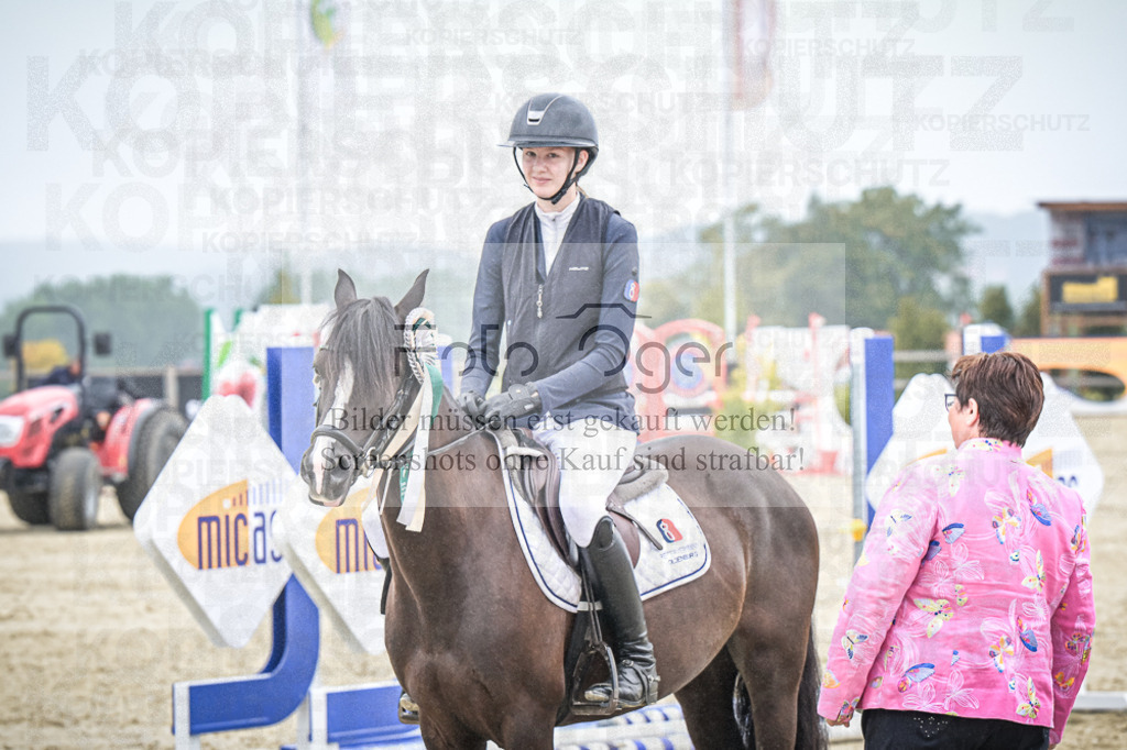 DOS_0041 | Entdecke hochwertige Reitturnierfotos von Foto Oger. Professionell, emotional und authentisch – jetzt Lieblingsmomente im Shop bestellen.Deutschlandweite Turnierfotografie. - Realisiert mit Pictrs.com