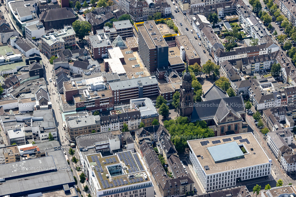 Lufbilder Krefeld-5622 | Kirchengebäude im Altstadt- Zentrum der Innenstadt am Dionysiusplatz in Krefeld im Ruhrgebiet im Bundesland Nordrhein-Westfalen, Deutschland. - Realized with Pictrs.com