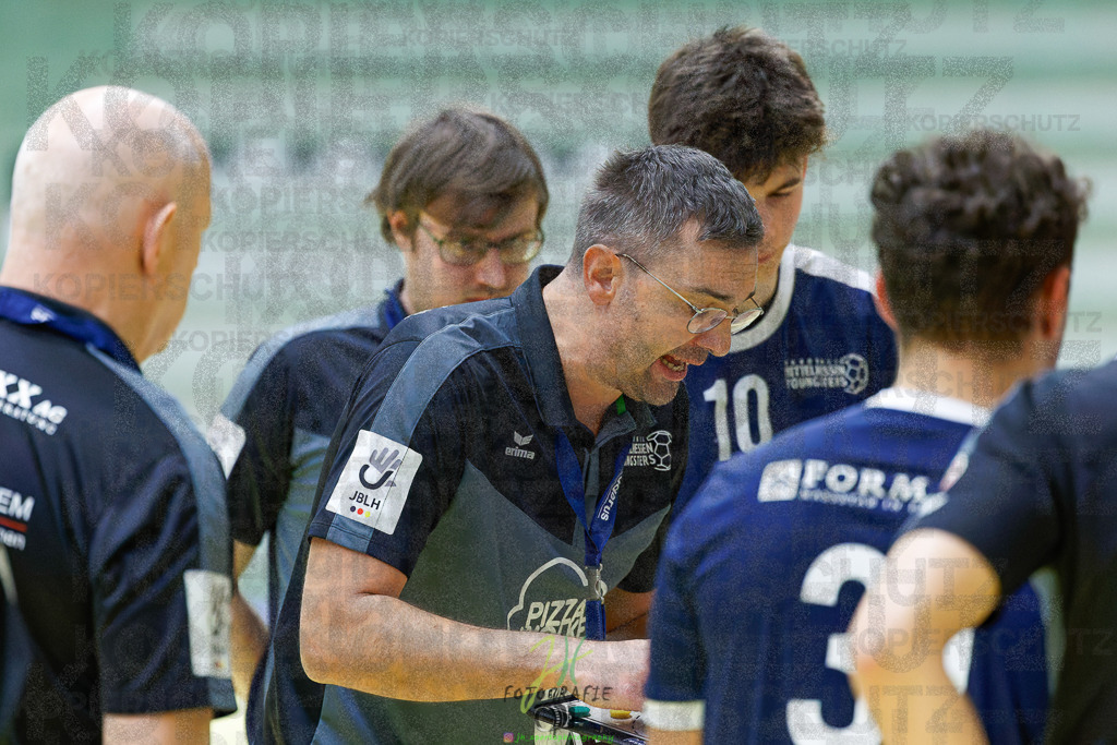 Jugendbundesliga A-Jugend; HSG Dutenhofen/Münchh. - HSG Rodgau Nieder-Roden | Jugendbundesliga A-Jugend; HSG Dutenhofen/Münchh. - HSG Rodgau Nieder-Roden am 07.12.2024 in Dutenhofen (Sporthalle Dutenhofen)Photo © 2024 - Jörg Heinrich - Realisiert mit Pictrs.com