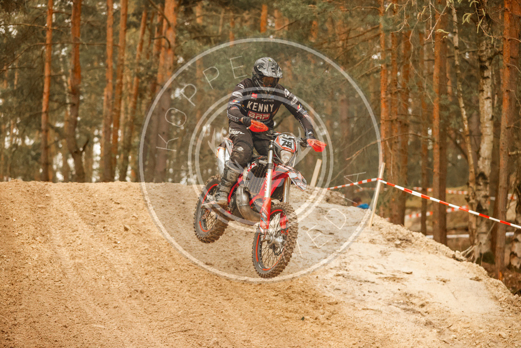 2TaktLauf1-202 | koppe-media - Realisiert mit Pictrs.com