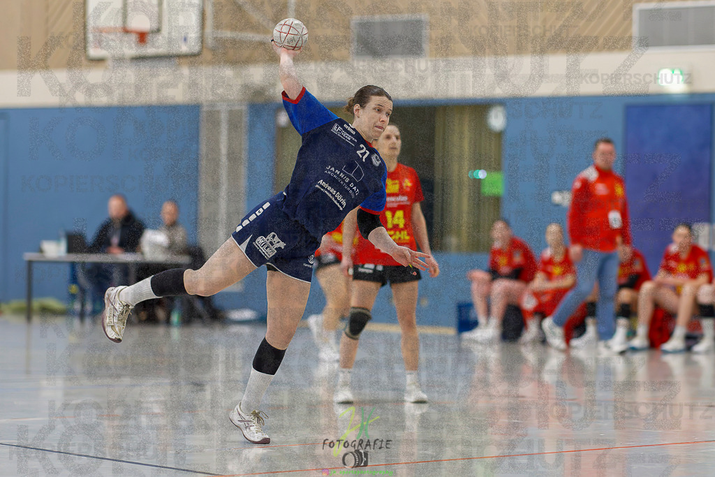 Frauen Regionalliga (HHV); HSG Wettenberg - TV Hüttenberg | Frauen Regionalliga (HHV); HSG Wettenberg - TV Hüttenberg am 06.12.2025 in Launsbach (Wettenberg) (Halle GS Launsbach (Wettenberg))Photo © 2025 - Jörg Heinrich - Realisiert mit Pictrs.com