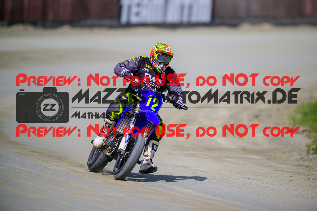 MaZZes_Fotomatrix_20250503_6007705_1557-2 | S4