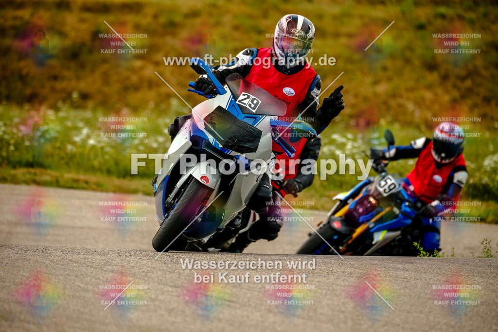 Chambley Juli-1045 | Hier findet Ihr Bilder von Touristenfahrten auf der Nürburgring Nordschleife oder von anderen Veranstaltungen die ich besucht habe. Viel Spass beim Durch Schauen 
